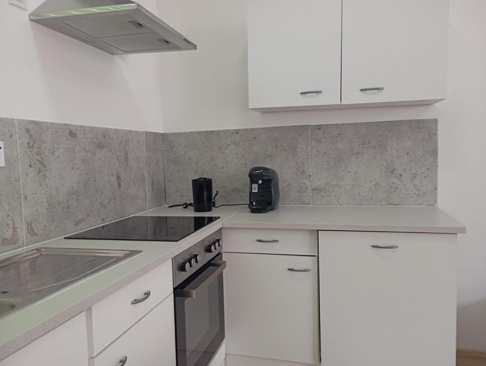Novy Apartman S Terasou Brno Esterno foto